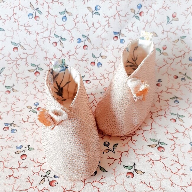 chaussons bébé cérémonie en soie